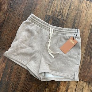 NWT Girlfriend Collective Porcini Heather 50/50 Sweat Short - M
